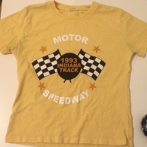 Never worn brandy Melville graphic t